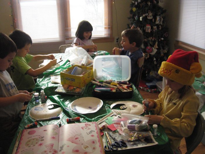 Crafty Kids Christmas Camp